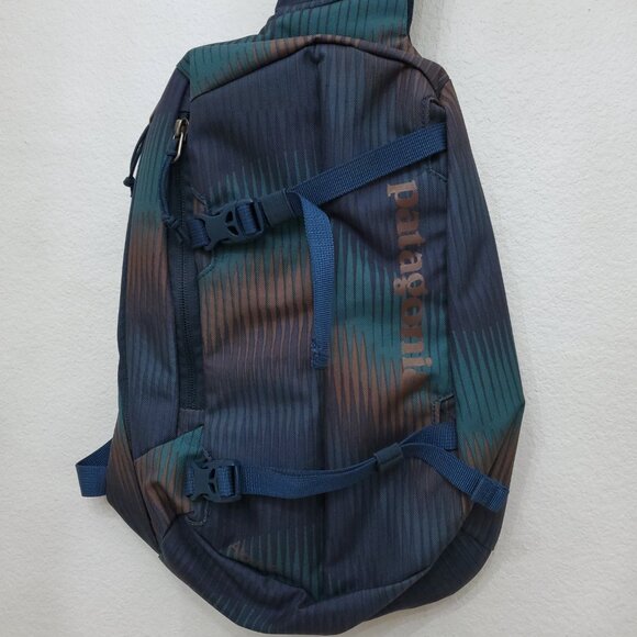 Patagonia Atom 8L Sling Bag - Picture 4 of 16